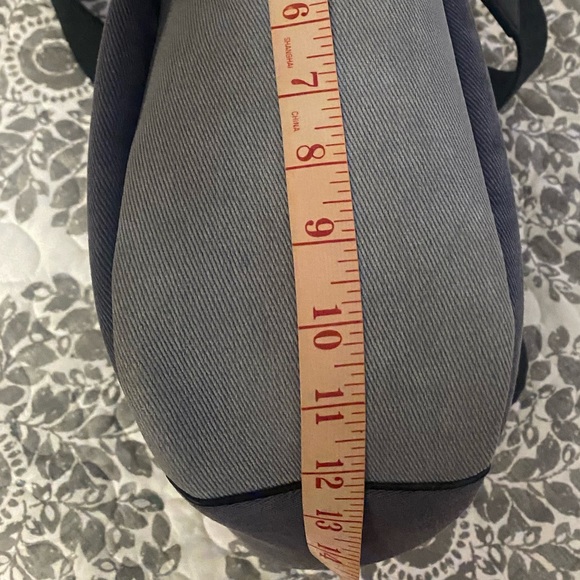 NWT Calvin Klein Millie Crossbody Two- Tone Tote Bag In Blue Size OS. - Picture 6 of 8